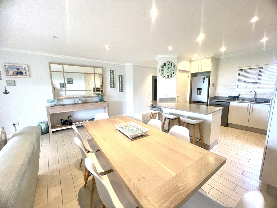 3 Bedroom Property for Sale in The Hill Western Cape